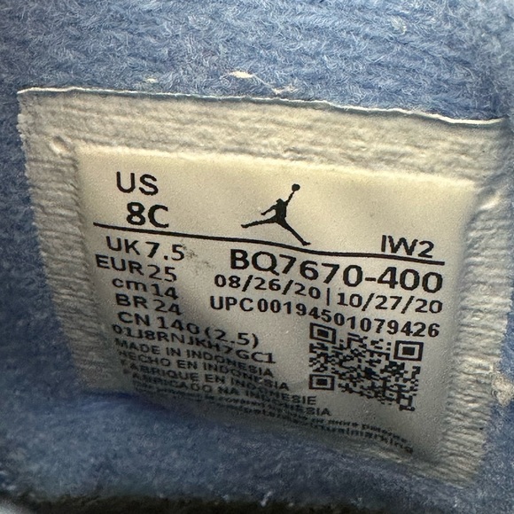 Nike Air Jordan Toddler 4 Retro Size 8 - Picture 3 of 9